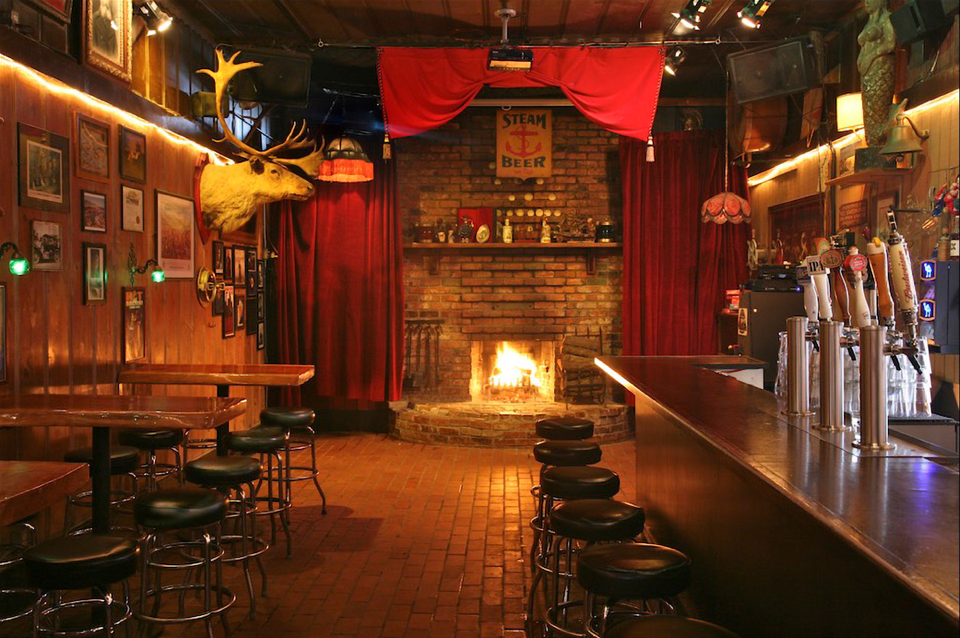 Bar photo 1