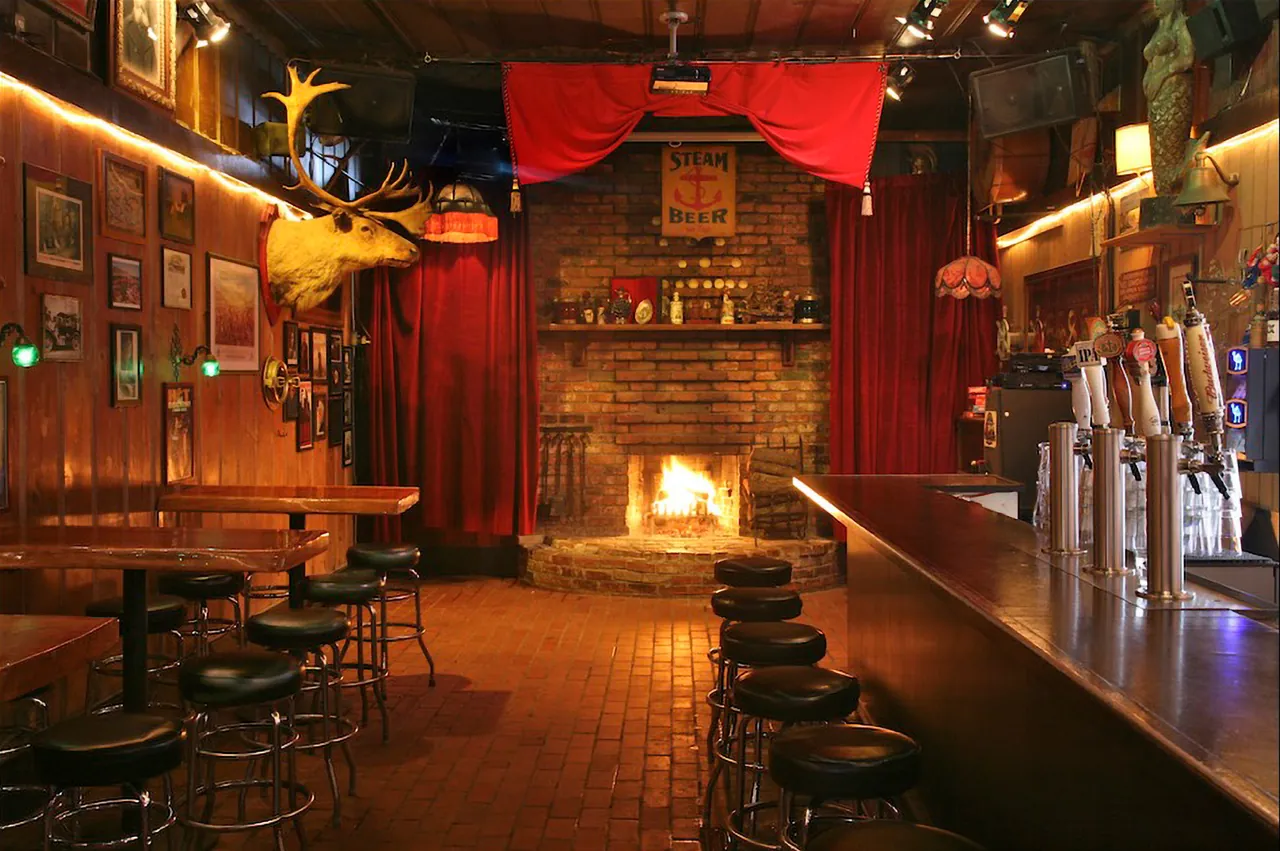 Bar photo 1
